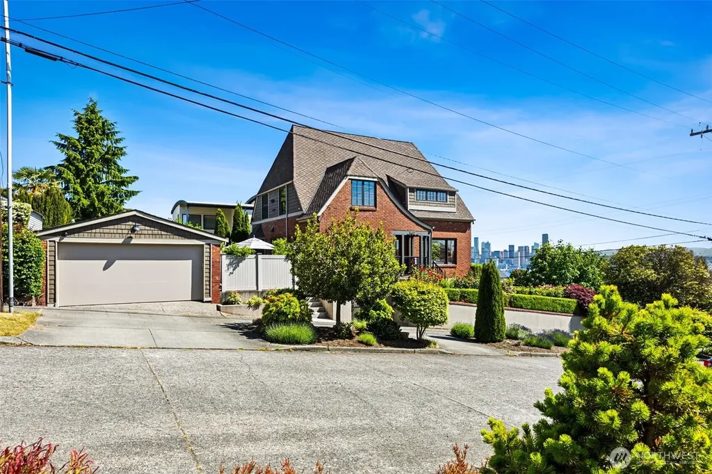 3602 SW Lander Street Seattle WA 98126