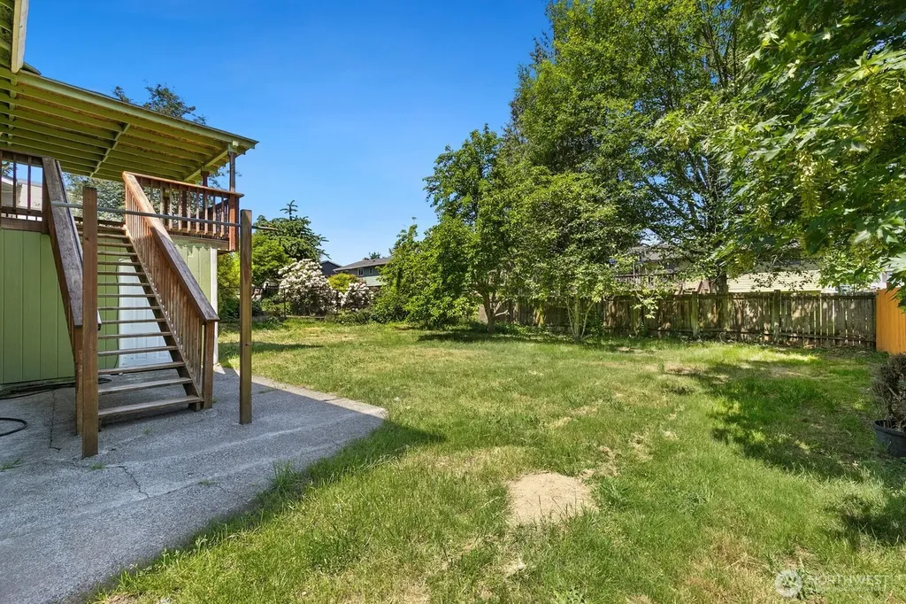 12630 SE 215th Street Kent WA 98031
