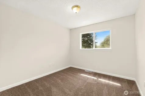 12630 SE 215th Street Kent WA 98031