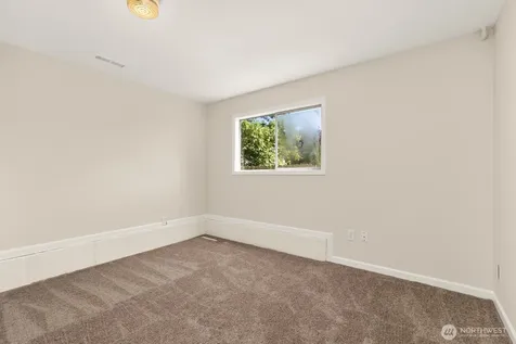 12630 SE 215th Street Kent WA 98031