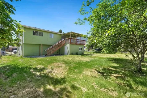 12630 SE 215th Street Kent WA 98031