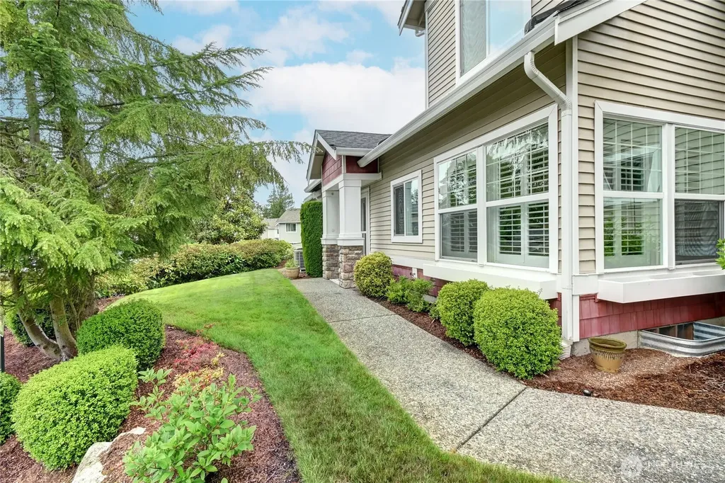 2514 85th Drive NE Lake Stevens WA 98258