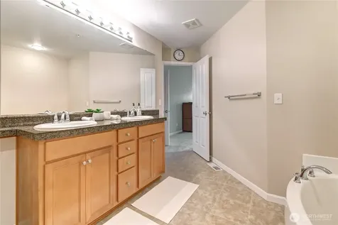 2514 85th Drive NE Lake Stevens WA 98258