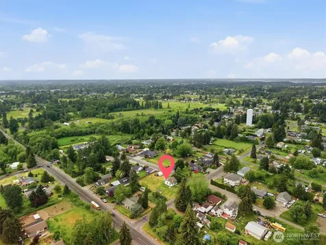 10302 E 40th Avenue Tacoma WA 98446