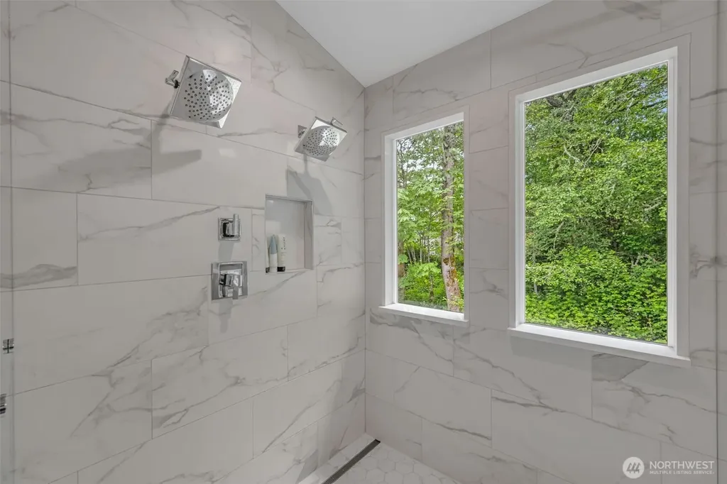 6680 163rd Place SE Bellevue WA 98006