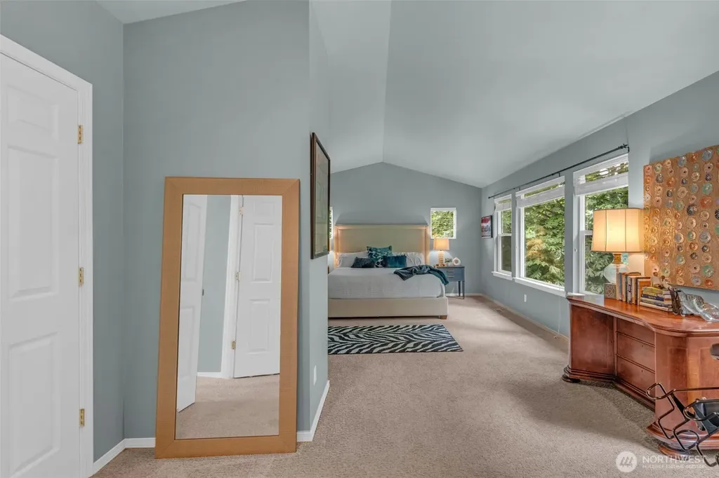 6680 163rd Place SE Bellevue WA 98006