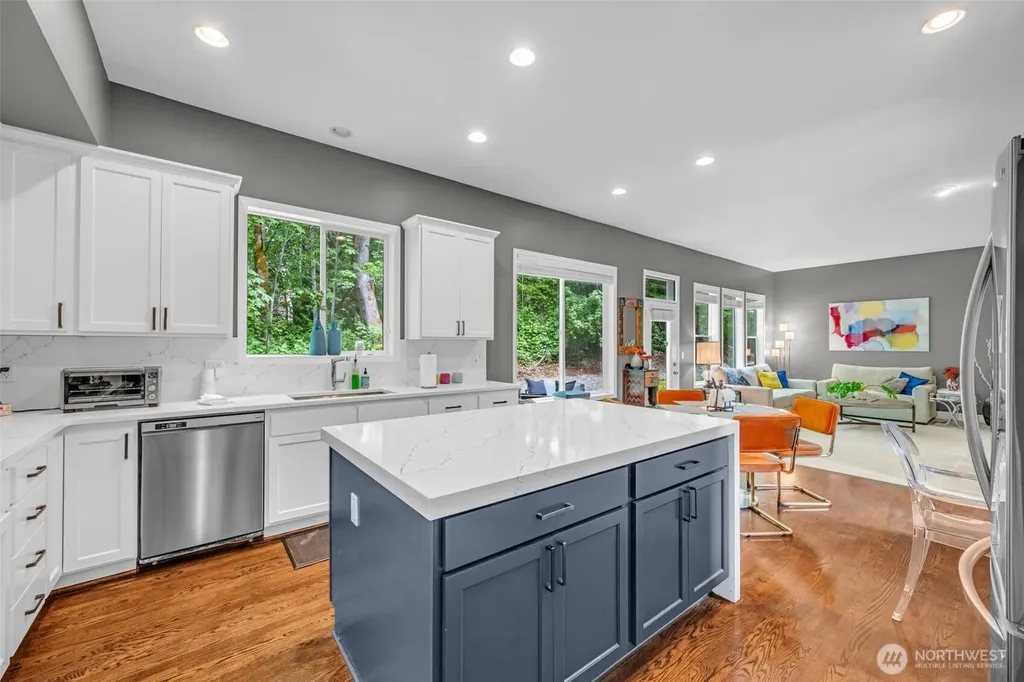 6680 163rd Place SE Bellevue WA 98006