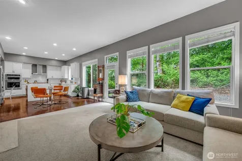 6680 163rd Place SE Bellevue WA 98006
