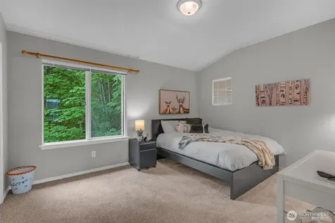 6680 163rd Place SE Bellevue WA 98006