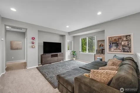 6680 163rd Place SE Bellevue WA 98006