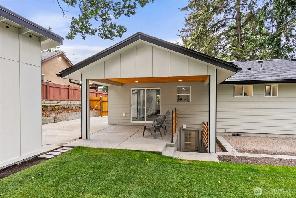 1627 Hume Street S Tacoma WA 98444
