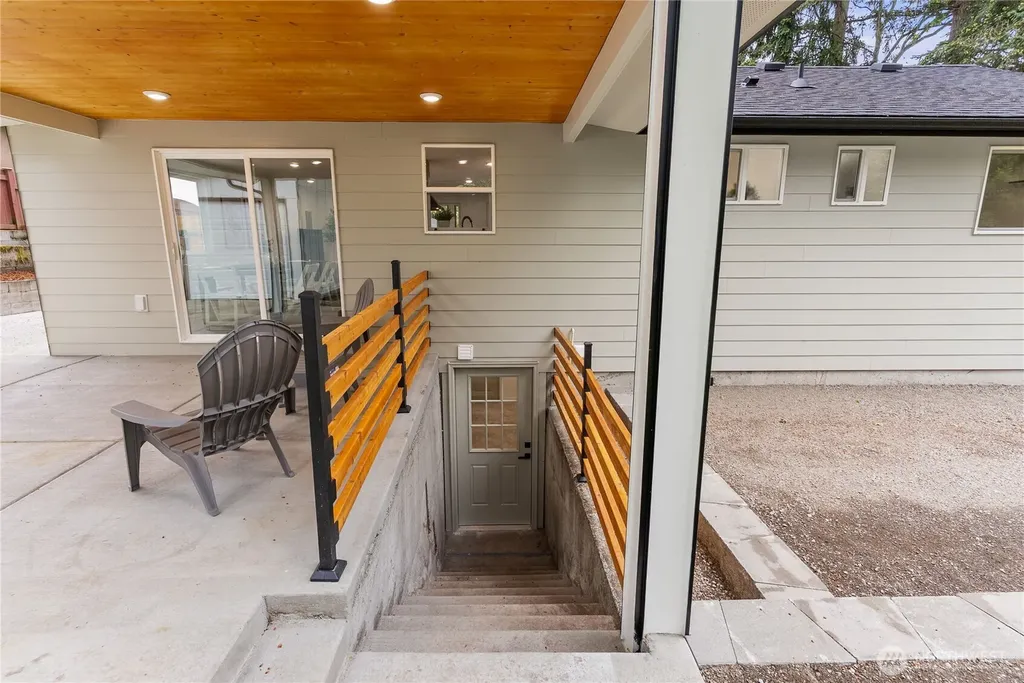 1627 Hume Street S Tacoma WA 98444