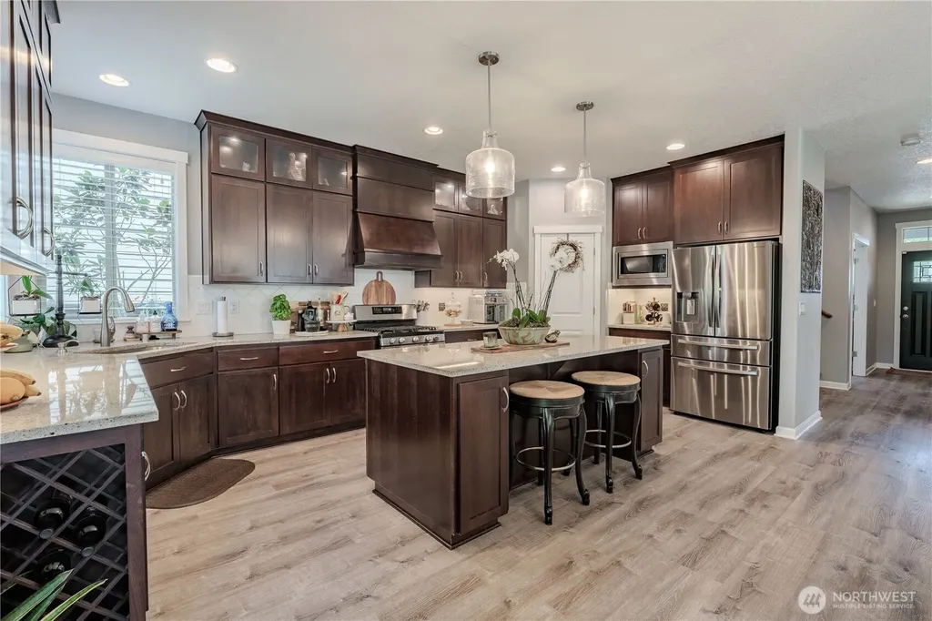 409 N 43rd Court Ridgefield WA 98642