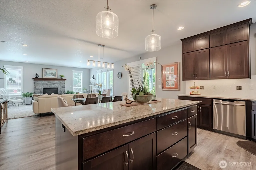 409 N 43rd Court Ridgefield WA 98642
