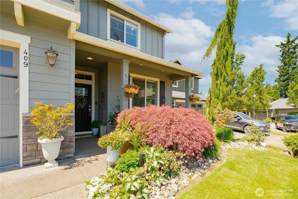 409 N 43rd Court Ridgefield WA 98642
