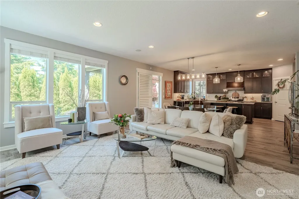 409 N 43rd Court Ridgefield WA 98642