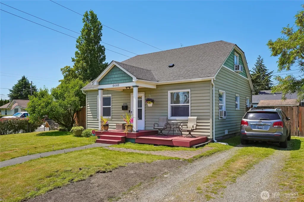 6446 S Montgomery Street Tacoma WA 98409