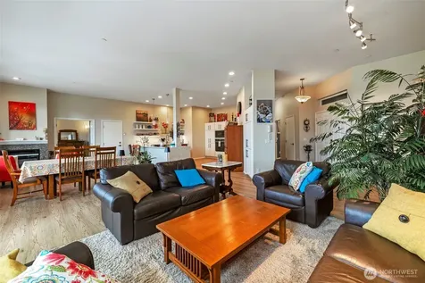 219 Tracy Avenue N Port Orchard WA 98366