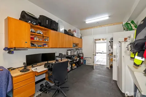 219 Tracy Avenue N Port Orchard WA 98366