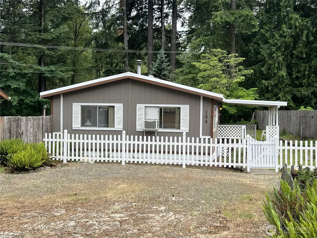 105 Mount Rainier Drive Packwood WA 98361