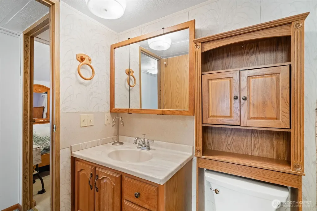 105 Mount Rainier Drive Packwood WA 98361