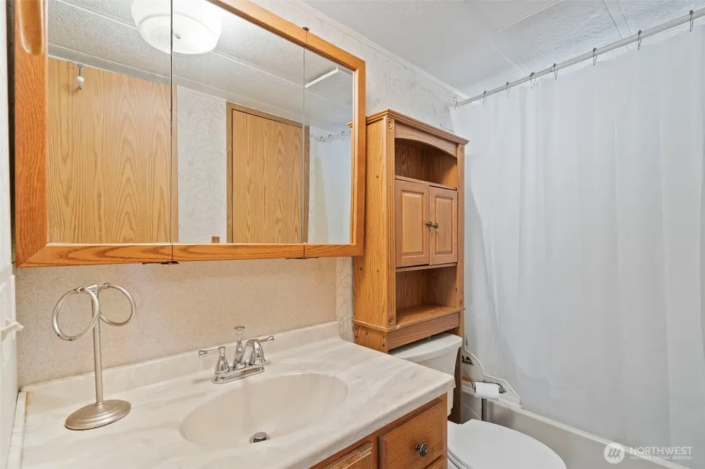105 Mount Rainier Drive Packwood WA 98361