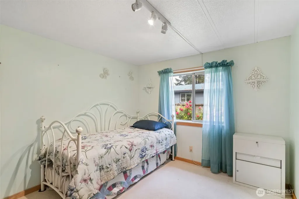 105 Mount Rainier Drive Packwood WA 98361