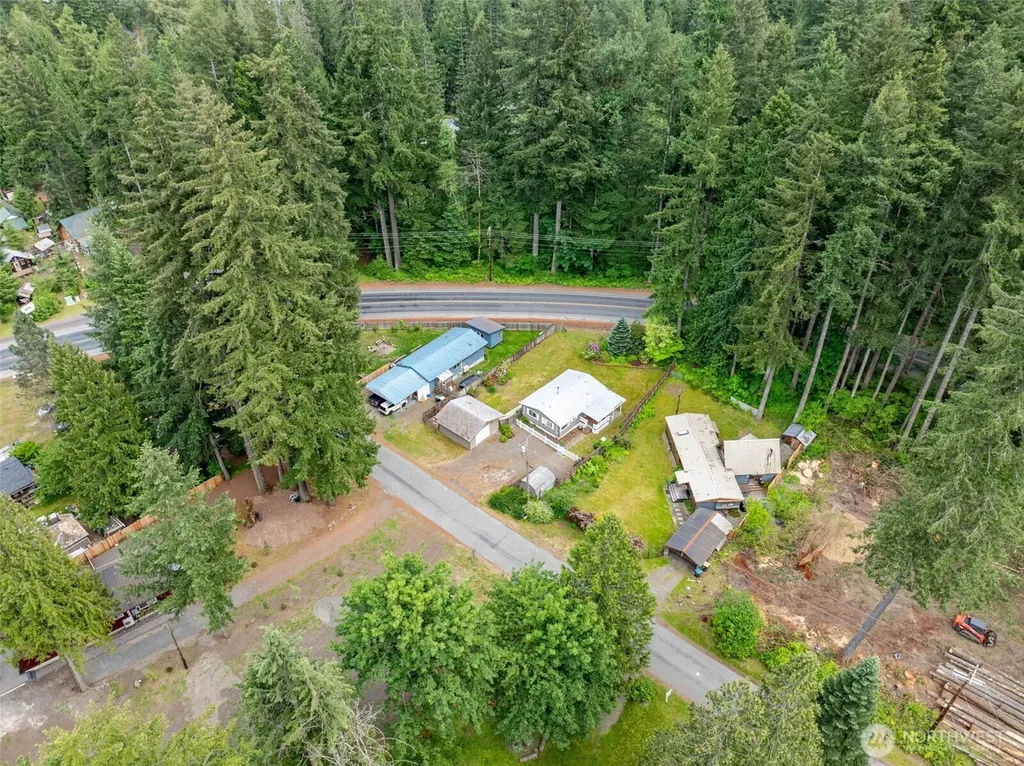 105 Mount Rainier Drive Packwood WA 98361