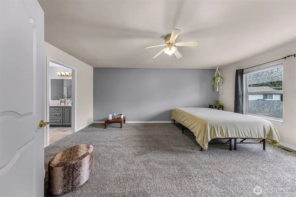 4223 Spring Court Bellingham WA 98226