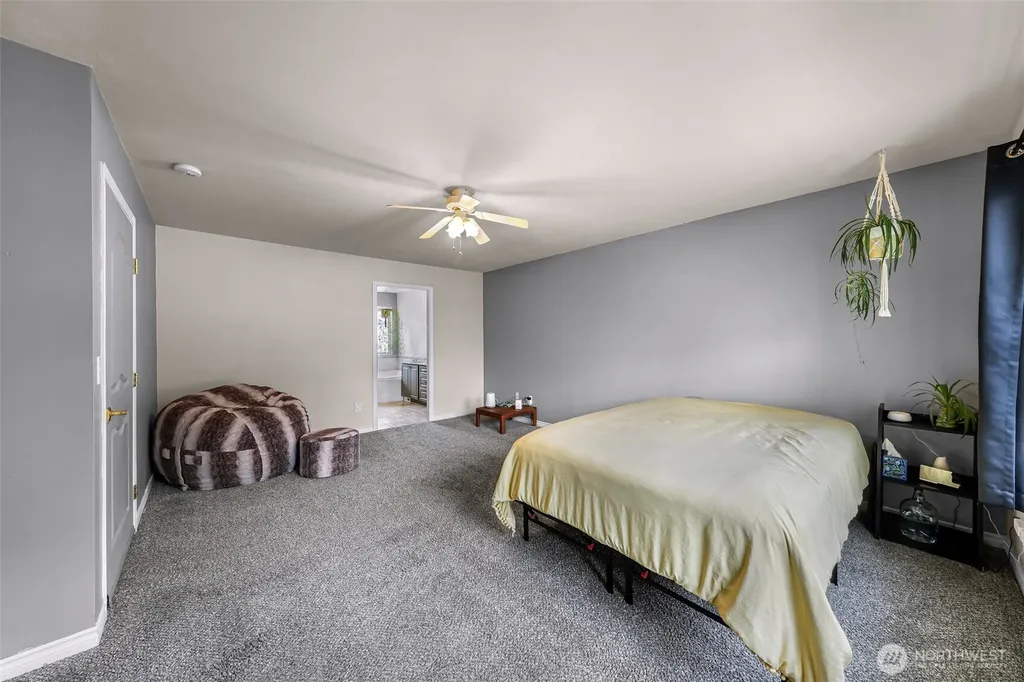 4223 Spring Court Bellingham WA 98226
