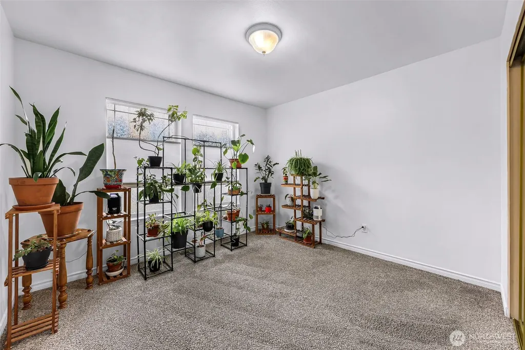 4223 Spring Court Bellingham WA 98226