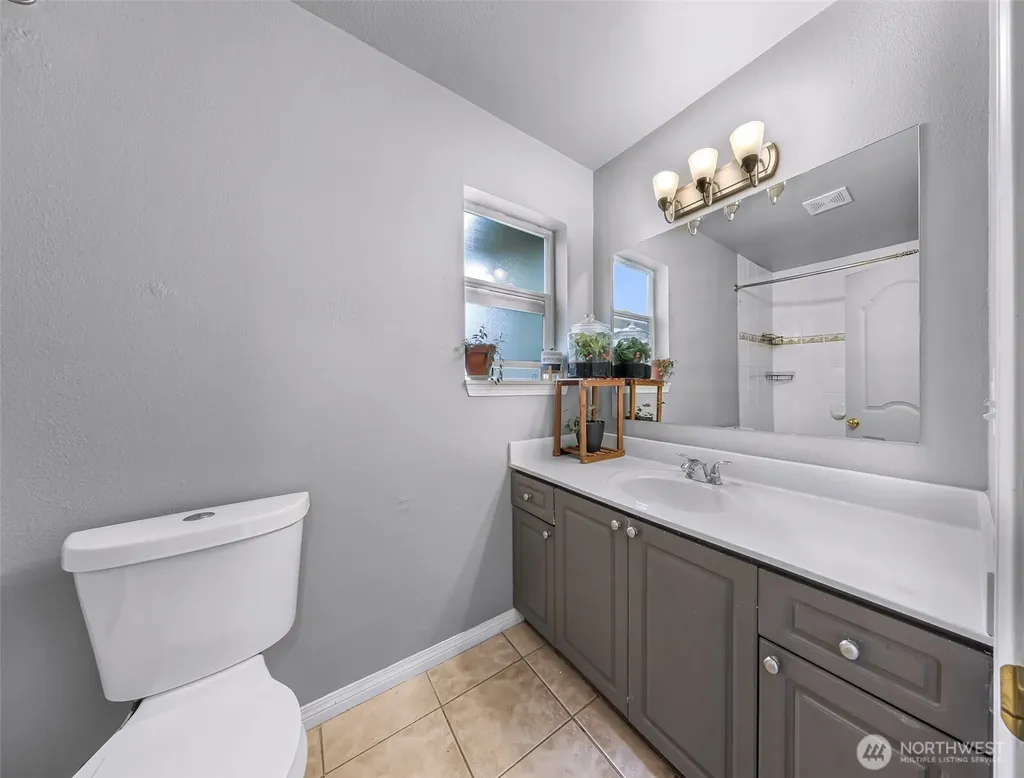 4223 Spring Court Bellingham WA 98226