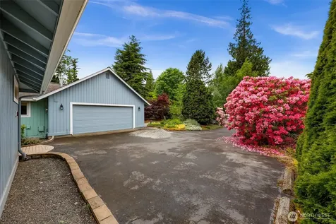 8120 Kitamat Way Blaine WA 98230