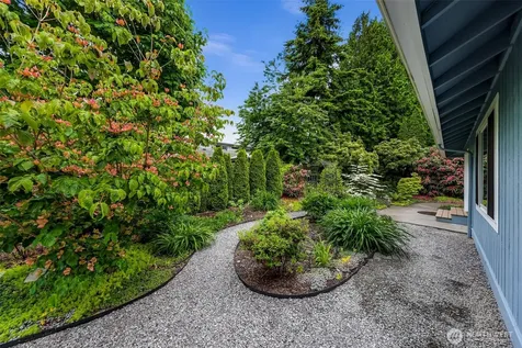 8120 Kitamat Way Blaine WA 98230