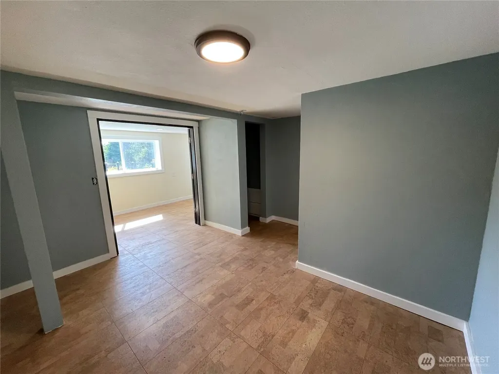 142 N Port Loop NE Ocean Shores WA 98569