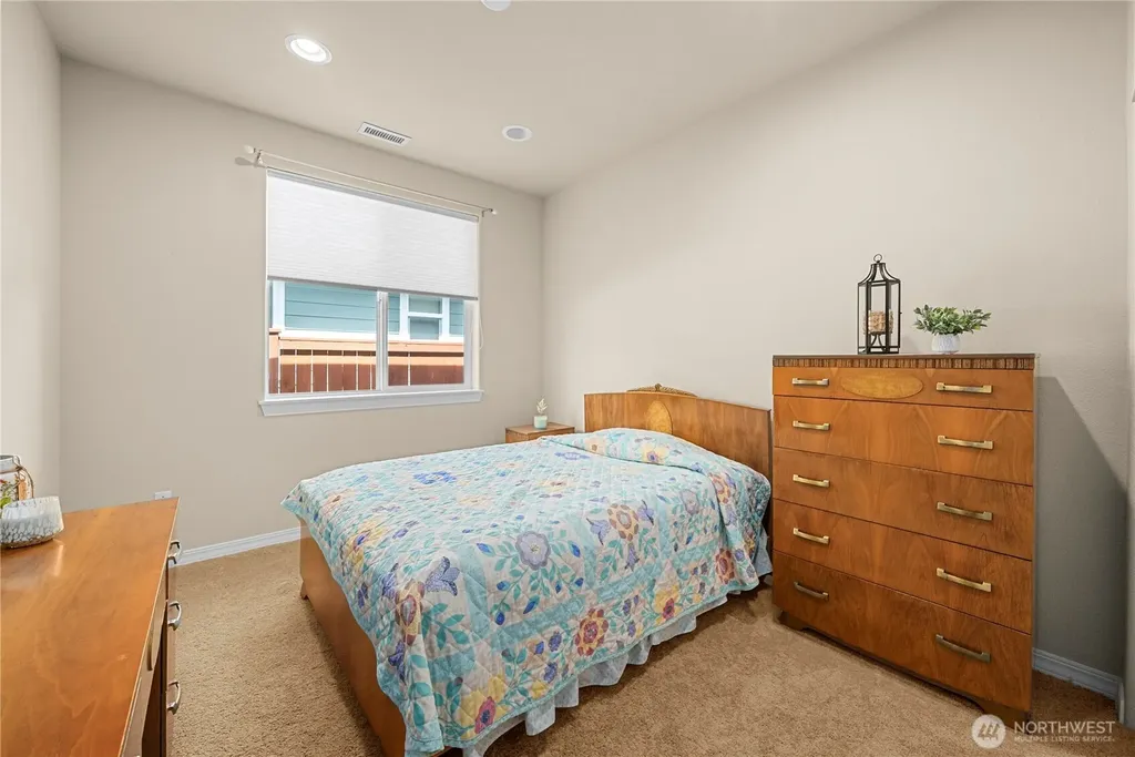 4865 Bend Drive NE Lacey WA 98516