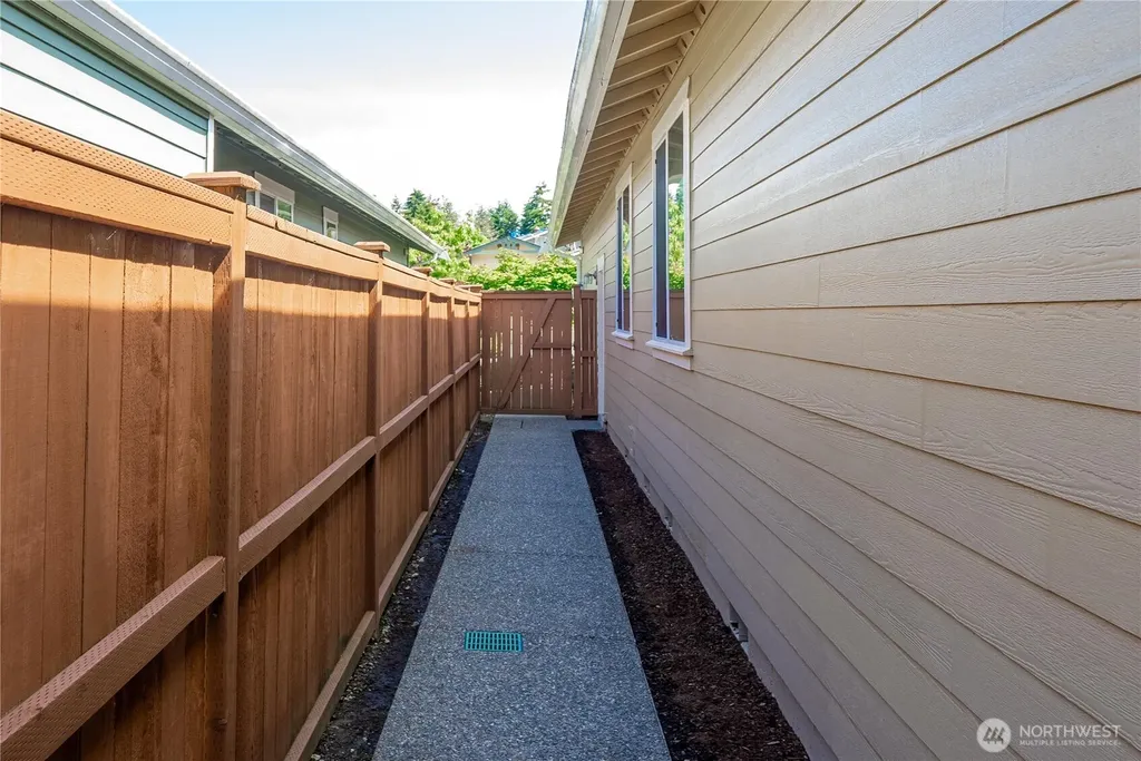 4865 Bend Drive NE Lacey WA 98516