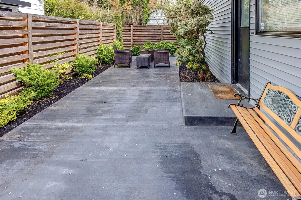 4606 NE 47th Street Seattle WA 98105