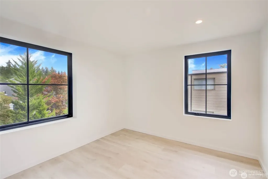 4606 NE 47th Street Seattle WA 98105
