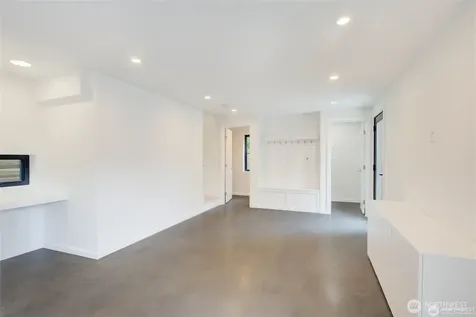 4606 NE 47th Street Seattle WA 98105