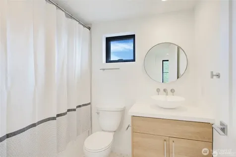 4606 NE 47th Street Seattle WA 98105
