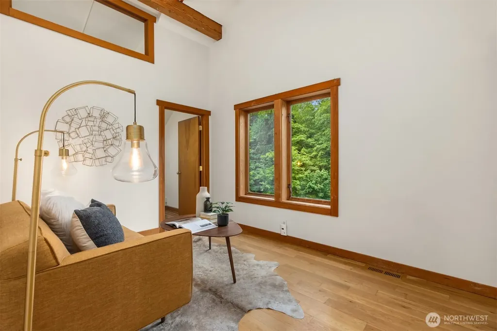 9641 Mandus Olson Road NE Bainbridge Island WA 98110