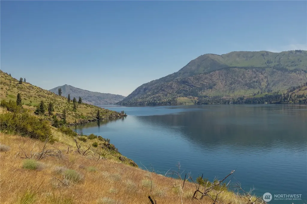 20620 N Water Way Manson WA 98831