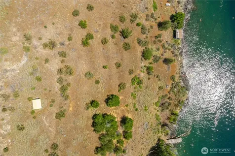 20620 N Water Way Manson WA 98831