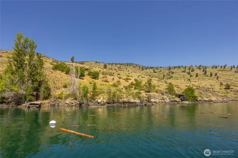 20620 N Water Way Manson WA 98831