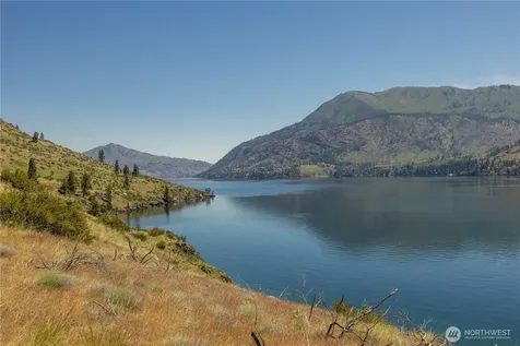 20620 N Water Way Manson WA 98831