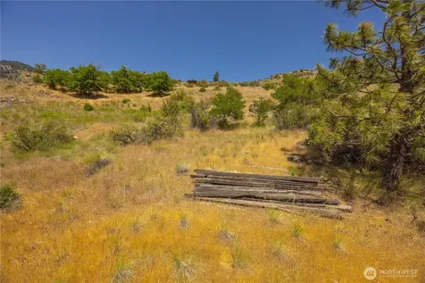 20620 N Water Way Manson WA 98831