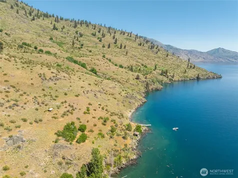 20620 N Water Way Manson WA 98831