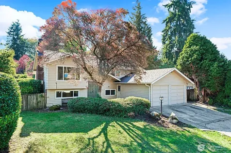 14221 SE 10th Place Bellevue WA 98007