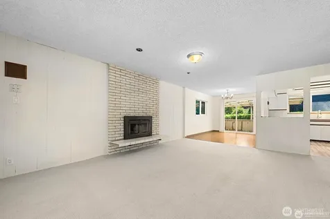 14221 SE 10th Place Bellevue WA 98007